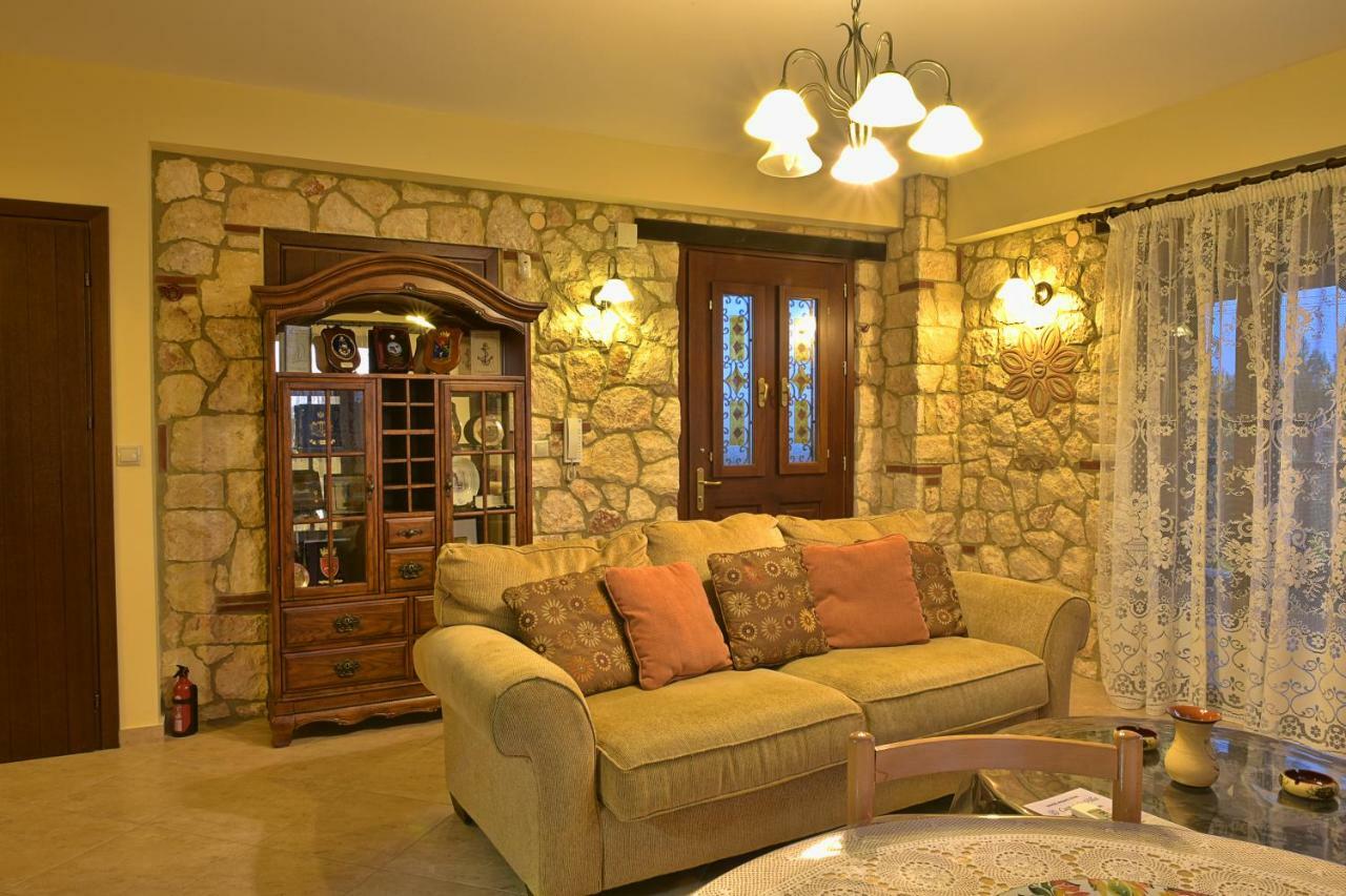 Captain'S Villa Appartments Psakoudia Exterior photo